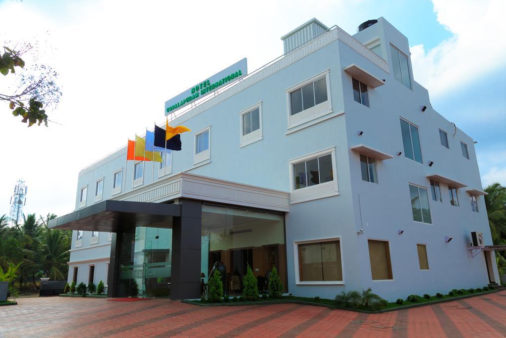 Hotel Gopalapuram International Pollachi Exterior photo